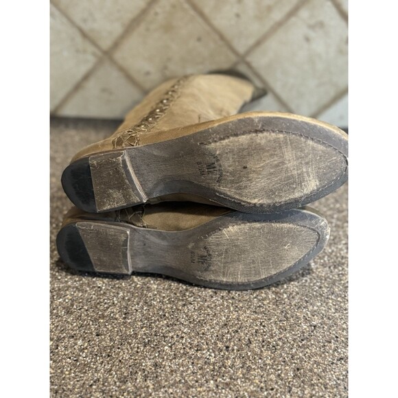 MLE Limited Edition, Knee High Army Green Studded Leather Boots Women's Sz 8.5 - Picture 5 of 7